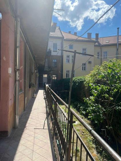 Apartament cu 3 camere decomandat în Semicentral