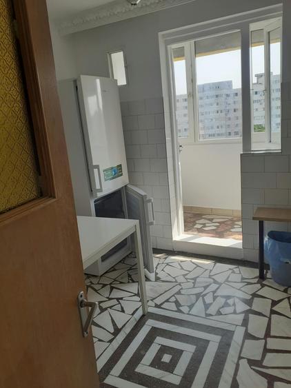 Apartament cu 2 camere decomandat în Iancului