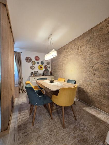 Duplex cu 5 camere cu Canalizare în Theodor Pallady