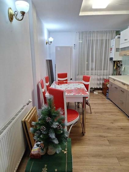 Apartament cu 2 camere decomandat în Sud
