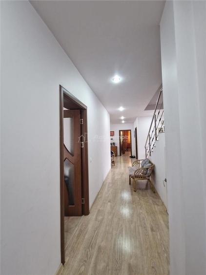 Casă cu Teren 409 Mp în 1 Mai