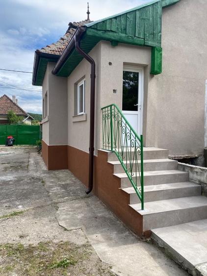 Casă cu 4 camere în Turda