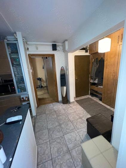 Apartament cu 4 camere decomandat în 9 Mai