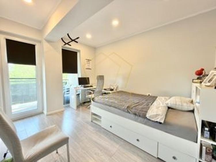 Apartament cu 3 camere decomandat, mobilat în Giroc