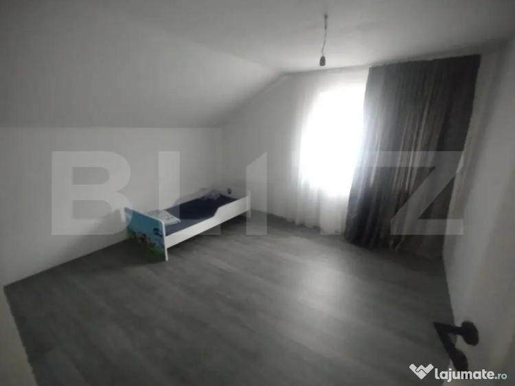 Casă cu 5 camere cu Teren 850 Mp în Central