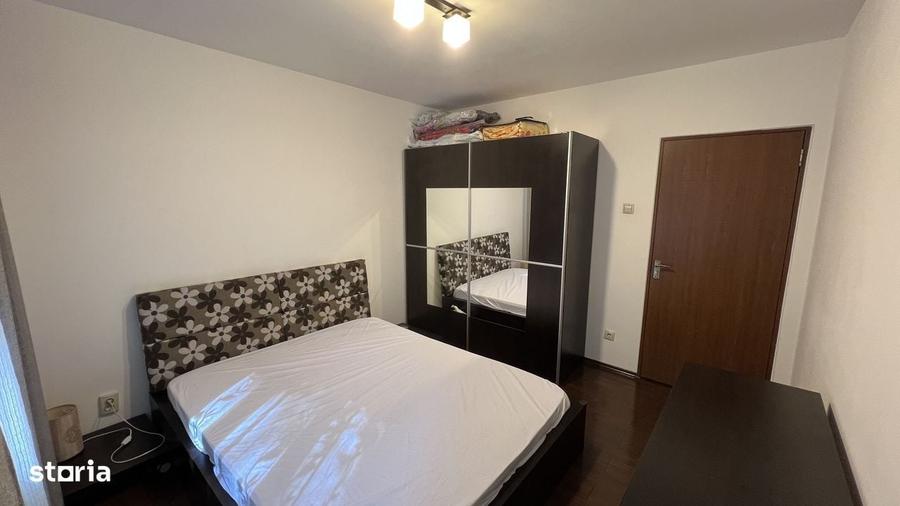 Apartament cu 2 camere semidecomandat în Constructorilor