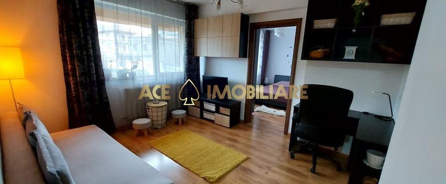 Apartament cu 2 camere semidecomandat, mobilat în Mihai Bravu