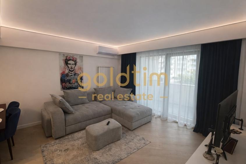 Apartament cu 3 camere semidecomandat, mobilat în Pipera
