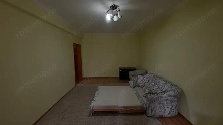 Apartament cu 2 camere decomandat în Crângași
