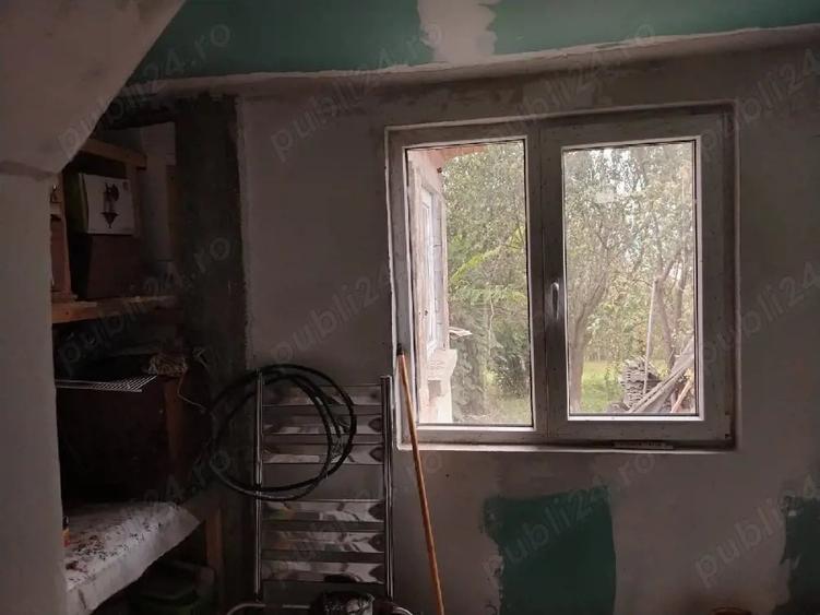 Casă cu 3 camere cu Teren 940 Mp în Central