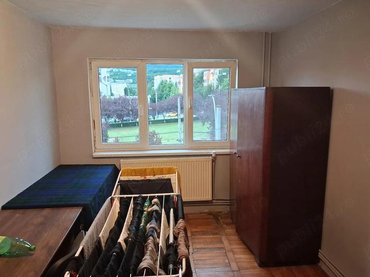 Apartament cu 4 camere decomandat în Mănăștur