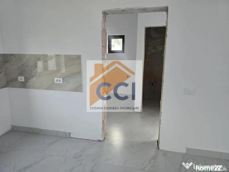Casă cu 3 camere cu Teren 590 Mp în Sărata