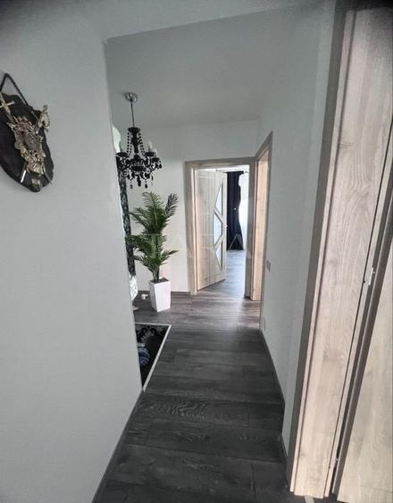 Casă individuală cu 4 camere cu Canalizare în Florești