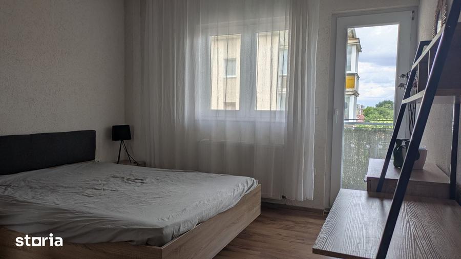 Apartament cu 2 camere decomandat în Podgoria