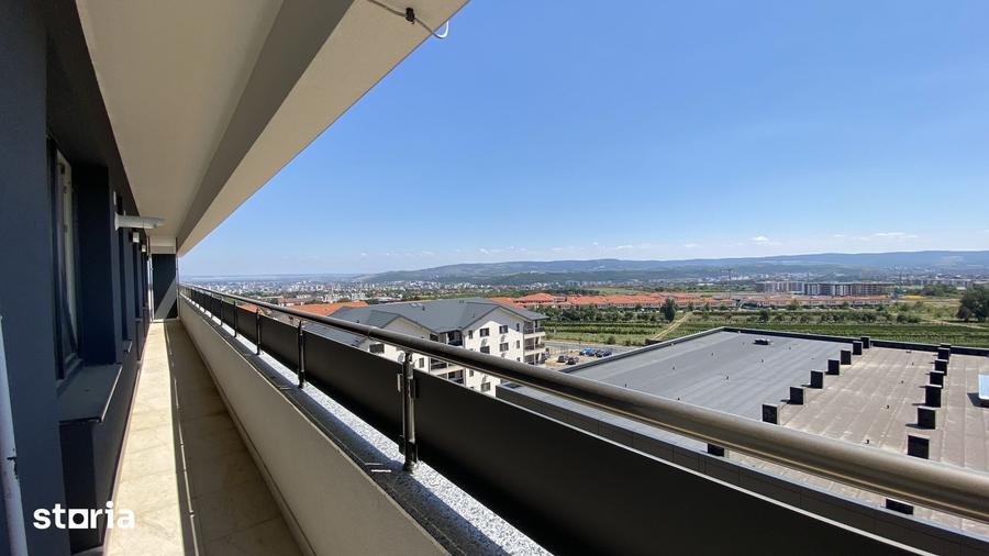Apartament cu 4 camere în Mircea cel Bătrân