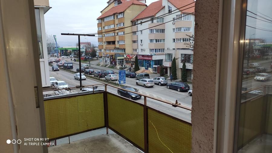 Apartament cu 2 camere decomandat în Cetate
