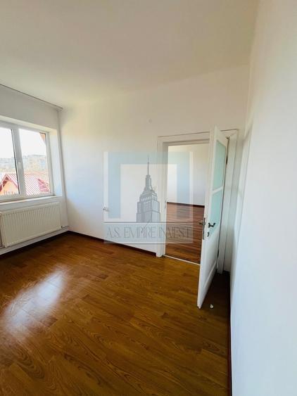 Apartament cu 2 camere decomandat în Centrul Civic