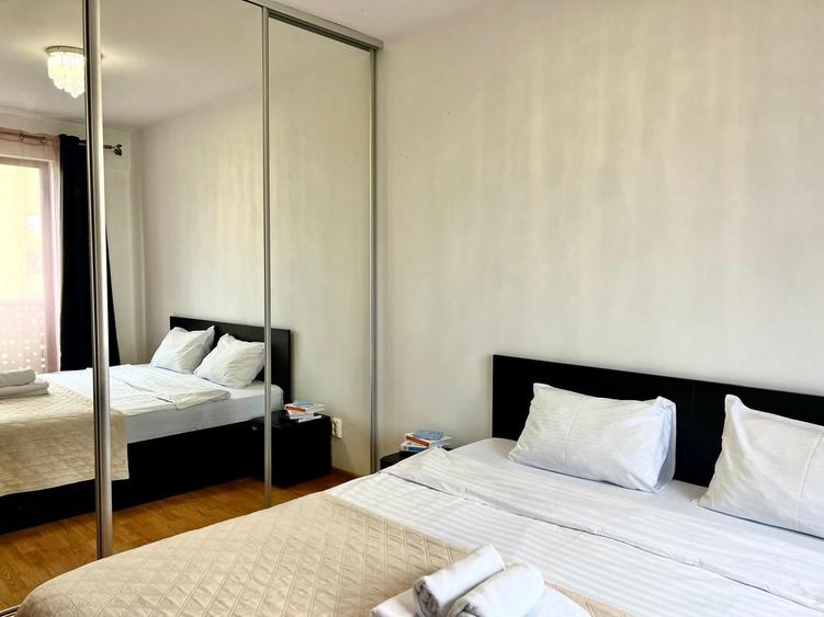 Apartament cu 2 camere decomandat, mobilat în Europa — fotografia 3