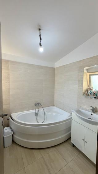 Duplex cu 4 camere cu Teren 160 Mp în Tunari