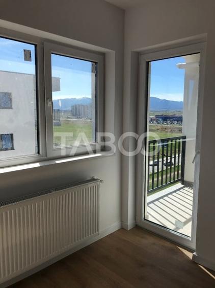 Apartament cu 4 camere decomandat în Mihai Viteazul