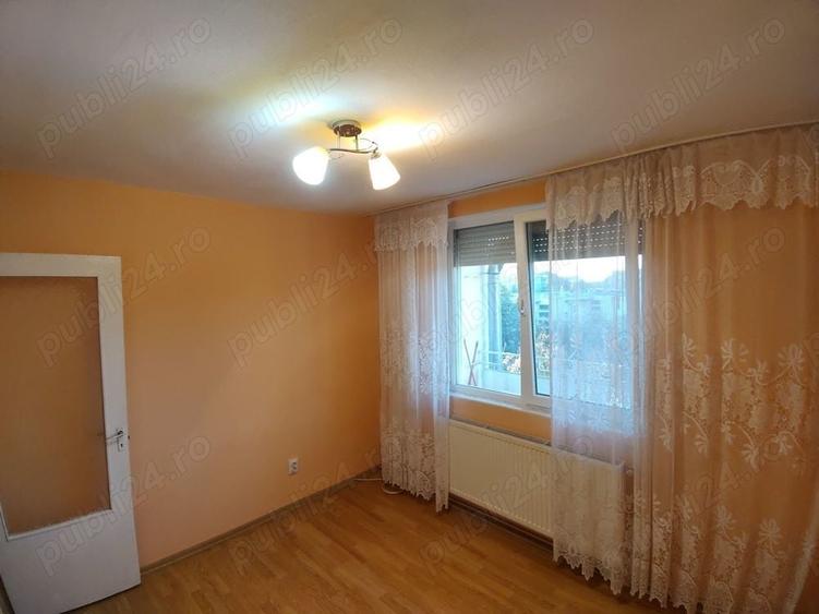 Apartament cu 2 camere decomandat în Marghita