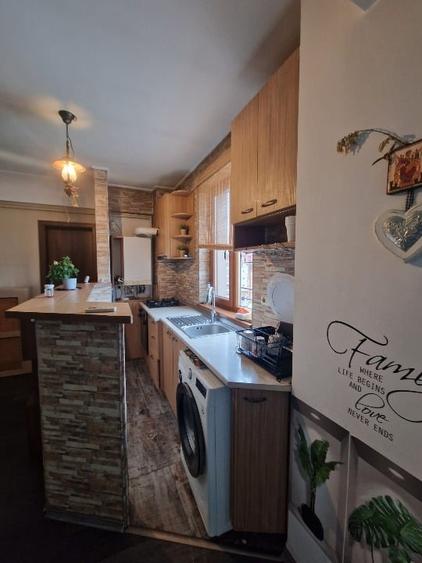 Apartament cu 2 camere semidecomandat, mobilat în Străulești