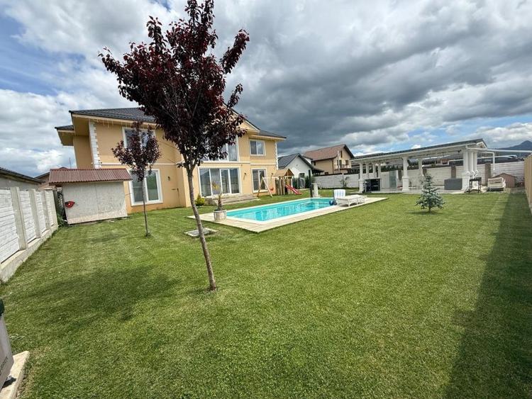 Casa de lux 6 camere, 346 mp teren Izvor - 3
