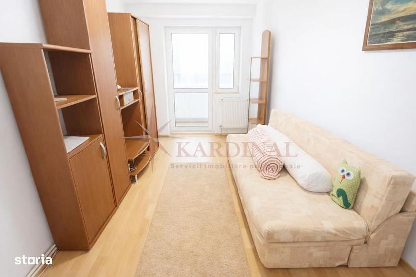 Apartament cu 3 camere decomandat, mobilat în Astra
