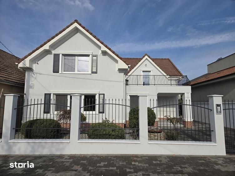 Casă cu 4 camere cu Teren 200 Mp în Sântandrei