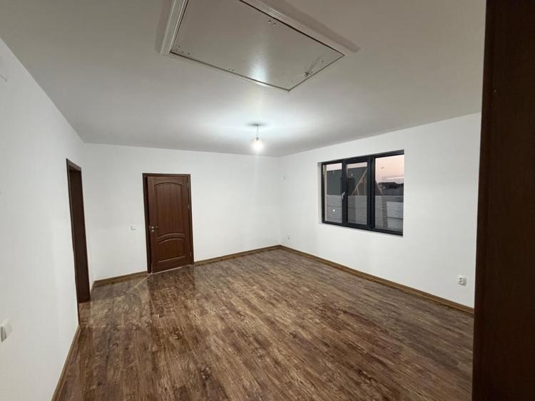 Casă individuală cu 3 camere cu Teren 280 Mp în Exterior Nord