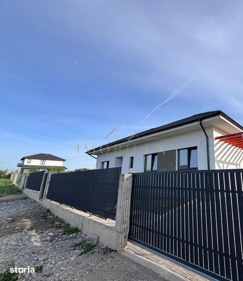 Casă cu 4 camere cu Teren 465 Mp în Iris
