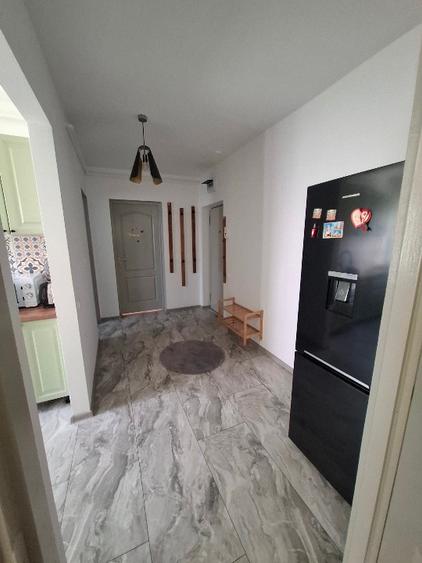 Colega de apartament  - 5