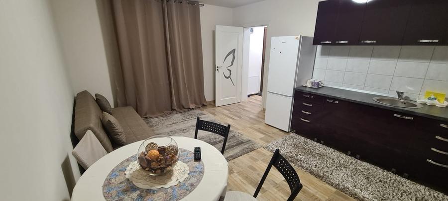 Apartament cu 2 camere decomandat în Ghiroda