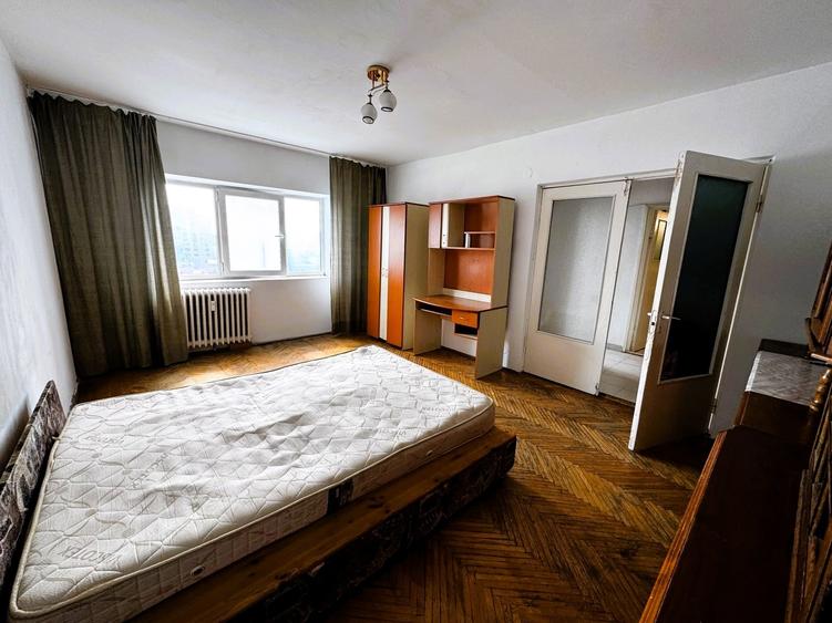 Garsonieră decomandată în Oancea