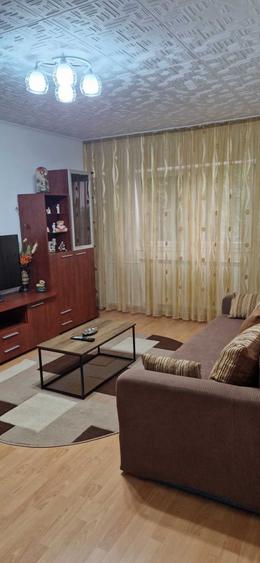 Apartament cu 2 camere decomandat în Giurgiului