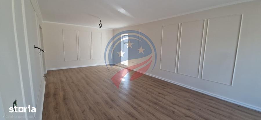 Casă cu 4 camere cu Teren 480 Mp în Malu Mare