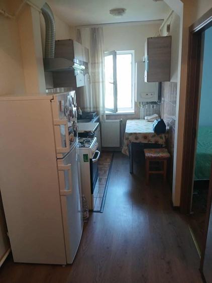 Apartament cu 2 camere decomandat în Exterior Vest