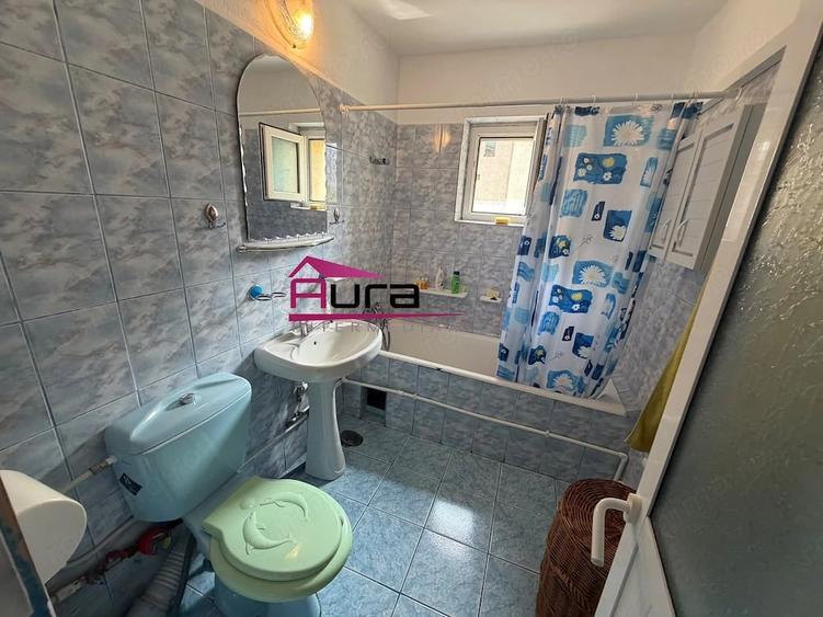 Apartament cu 3 camere decomandat în E3