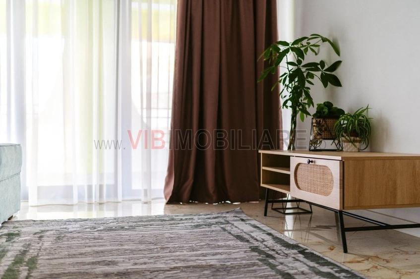 Apartament cu 2 camere decomandat, mobilat în Central