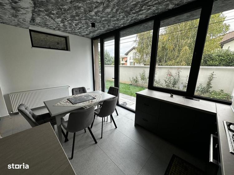 Apartament cu 4 camere în Central