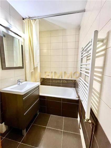 Apartament cu 4 camere decomandat, mobilat în Burdujeni