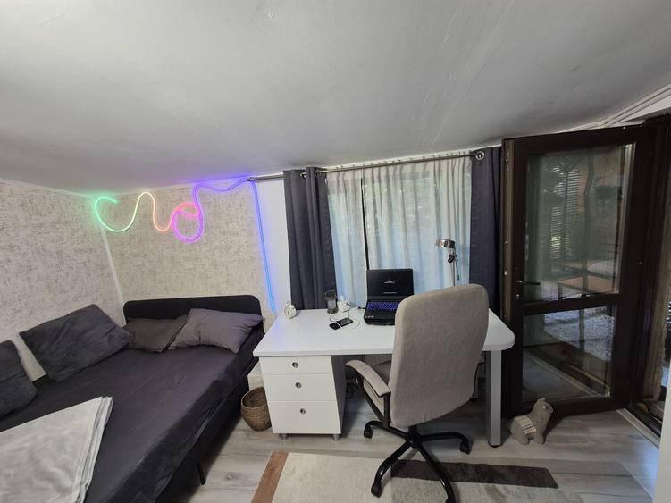 Apartament cu 2 camere semidecomandat în Central