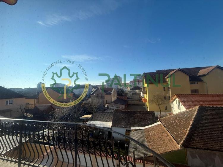 Apartament 4 camere,  Sibiu, zona Nicolae Iorga, loc de parcare privat - 10
