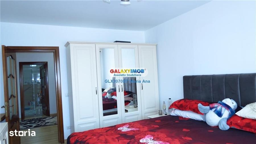 Casă cu 7 camere cu Teren 10000 Mp în Huțani