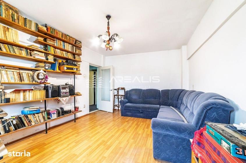 Apartament cu 3 camere în Băncilor