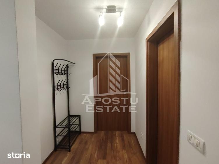 Apartament cu 3 camere decomandat în Dumbrăvița