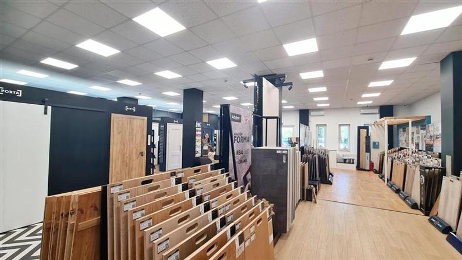 Spațiu comercial, de 655 mp, în Șagului