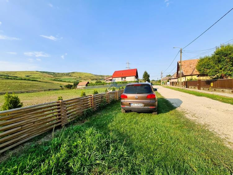 Casă individuală cu 4 camere cu Teren 1500 Mp în Târnăveni