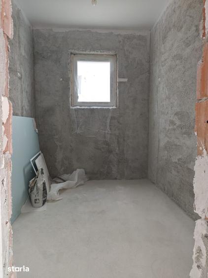 Casă cu 3 camere cu Teren 500 Mp în Tărtășești