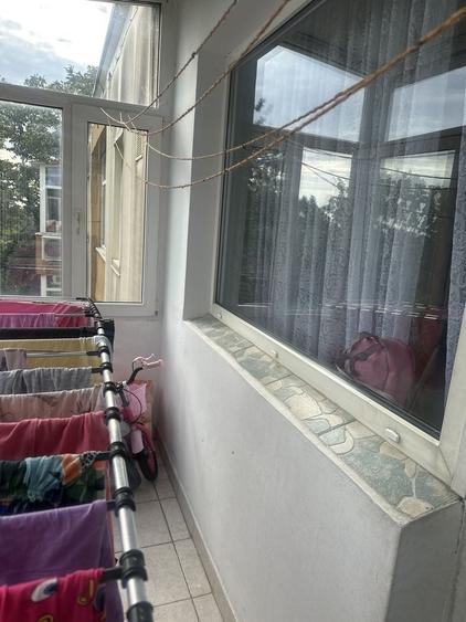Apartament cu 2 camere semidecomandat în Exterior Vest